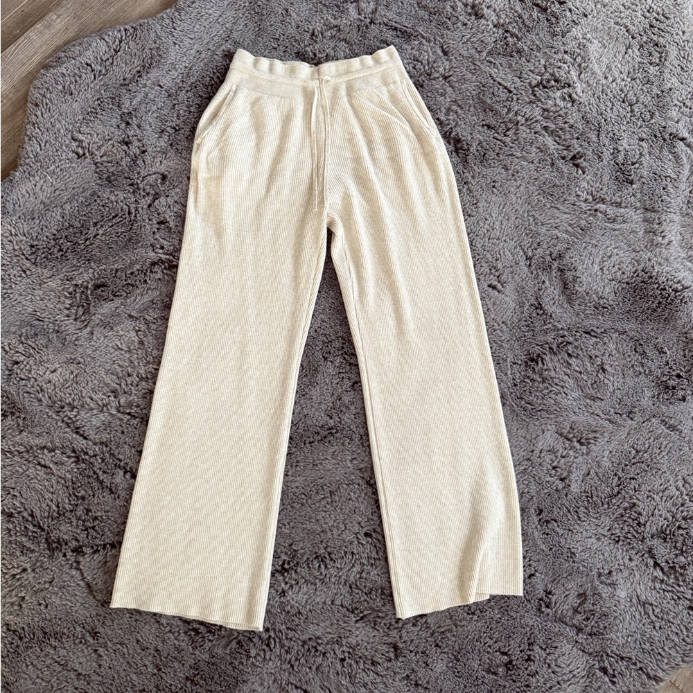 Pants L
